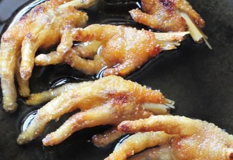 虎皮鸡爪的创意做法,学会了过年宴客做,简单易学,家人都夸好