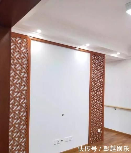 墙壁|花了四个月,新房硬装才结束,一进门鞋柜特实用,电视墙漂亮极了