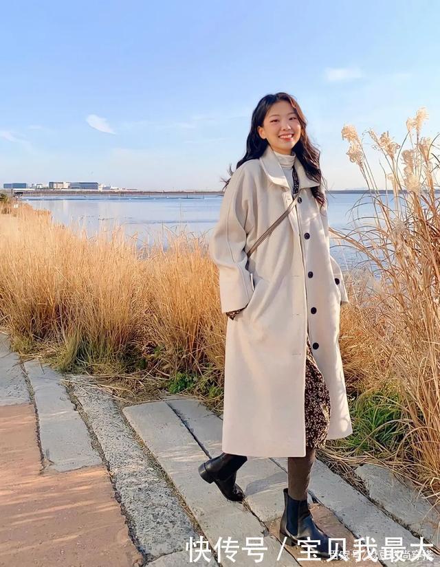 大衣+运动鞋,大衣+短靴,冬季这么穿气质又好看
