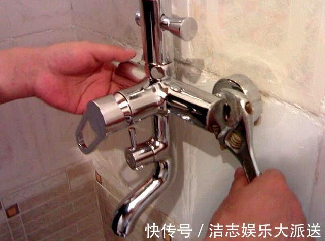 花洒|卫浴花洒怎么安装4个花洒安装小要点，让你享受舒适淋浴