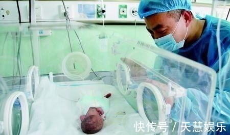济南第二医院|32岁孕妇舍命生五胞胎,最小的仅鸡蛋一般大,令人揪心的纪录片!