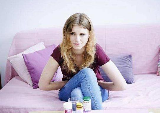 中药|妇科炎症“找上门”，别惊慌，4种中药常泡水，抑菌，养子宫