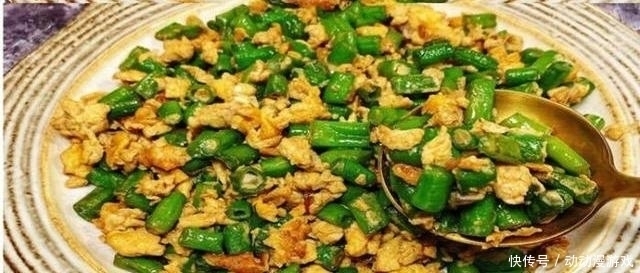 一招治好没胃口10分钟上桌,随手一炒好吃到爆炸超级下饭菜