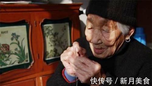 衰老|女人开始衰老，身体会提前“警示”8次，若出现1种，请尽早保养