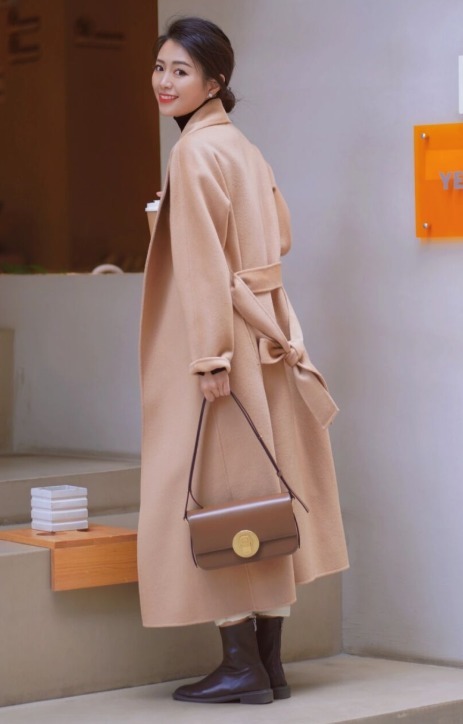 裤子 大衣烂大街了?试试搭配这几种裤子显高显瘦,让你高级又洋气!