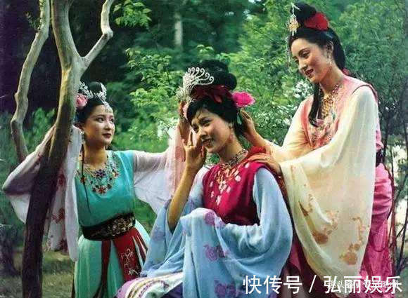 通天教主$孙悟空有一个师姐,西游记中更是帮了他3次,孙悟空浑然不知