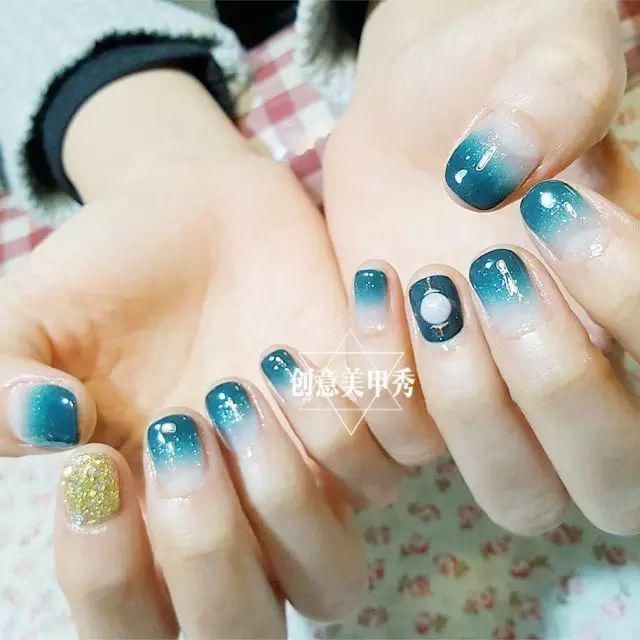 春天的透明系渐变美甲，和你一样美~