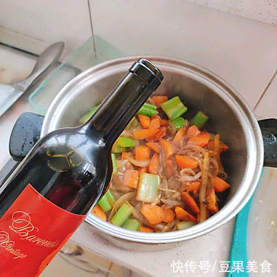 土豆泥|红酒炖牛肉 佐 法式土豆泥