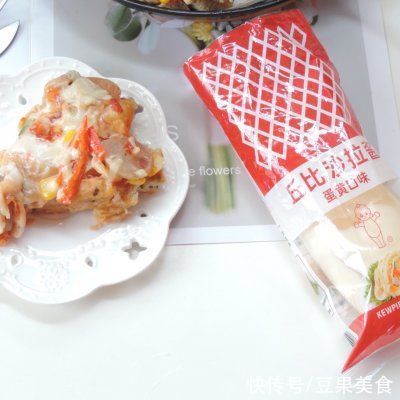 面包粒|#丘比三明治#烤爆汁肠仔玉米芝士层层三明治