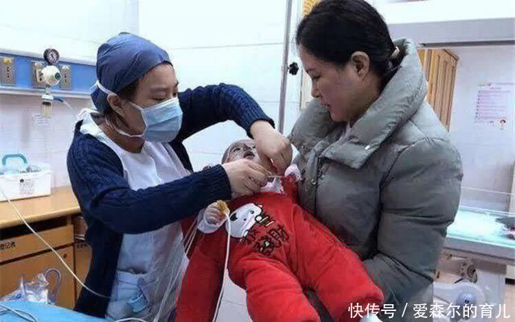 孩子|娃耳朵进虫子,妈妈果断地处理方式救了孩子的听力,连医生都夸赞