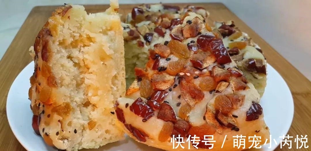 蛋糕|1碗大米,2个苹果,锅里蒸一下,做出创意小发糕,比蛋糕好吃几十倍