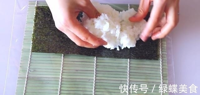 想吃寿司不用买,自己在家就能做,简单5步就能做出美味的寿司