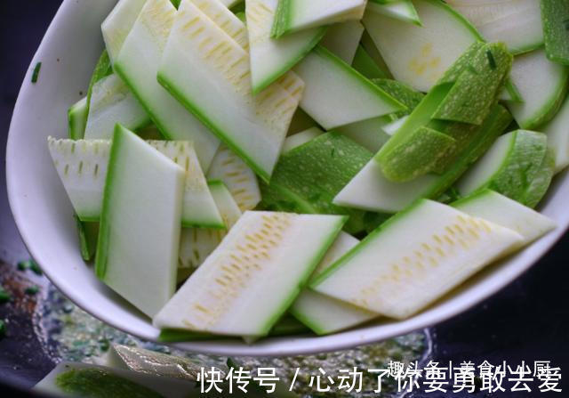 馄饨|一周给孩子做上两次,比吃维生素还好,一个月孩子能长5公分!