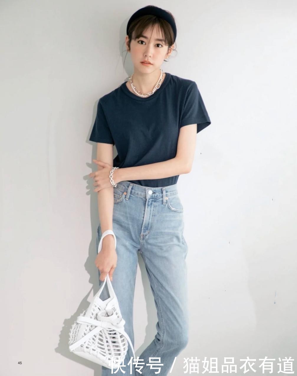 时髦|穿纯色T恤太平庸？3种风格解析帮你摆脱尴尬，学会一种就很时髦