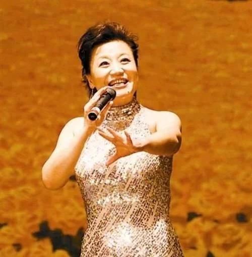 小香玉|常香玉为何要废除小香玉的名号你看她做了什么