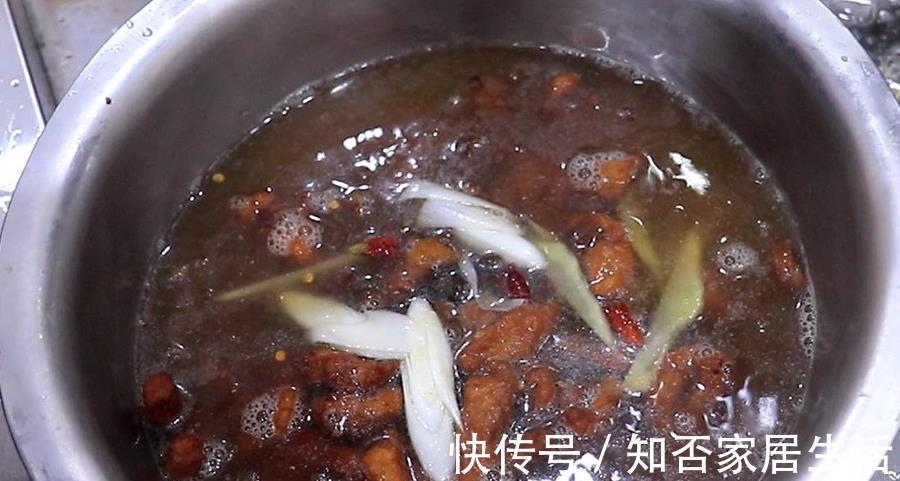 可口|河南厨师长教你做地道酸汤小酥肉,软嫩不柴有窍门,酸爽可口