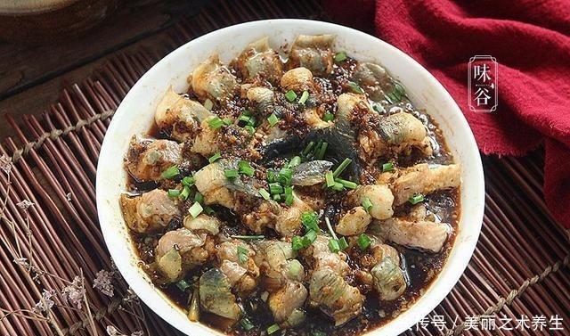 年夜饭,若是不差钱,建议买这鱼蒸着吃,寓意好营养足,太下饭了!