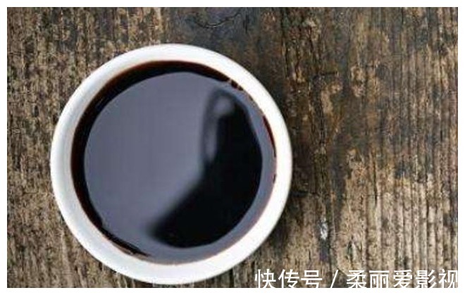 整瓣|“鱼刺”卡喉咙不用喝醋了,鼻子里塞“它”,鱼刺自己“跑出来”