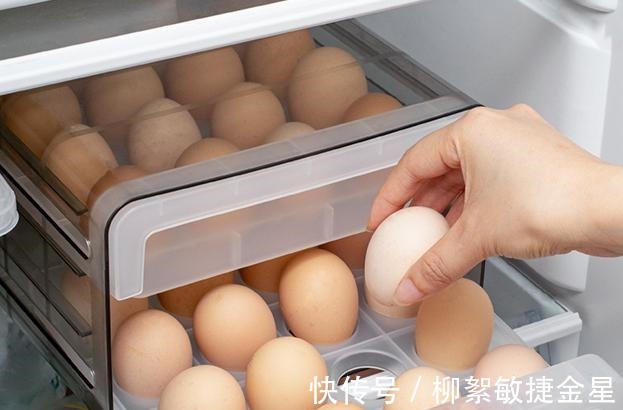 嫂子|发现嫂子家的冰箱,从不乱塞塑料袋,这样做干净整洁还不贵,晒晒!