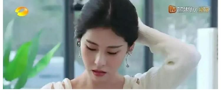 张碧晨|张碧晨一根筷子盘头发,赵丽颖都惊讶了