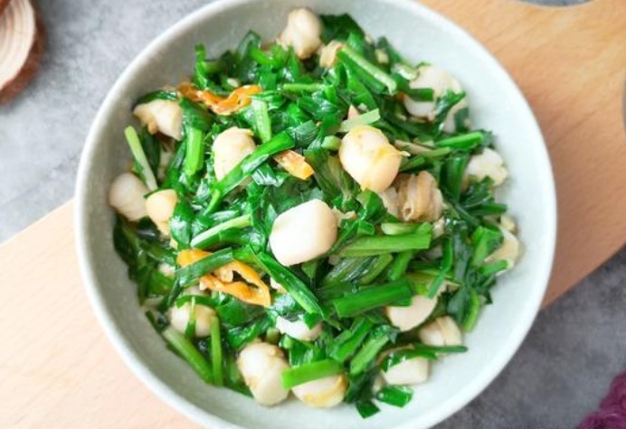 韭菜和此物一起炒,每天炒一盘,美味下饭,腰不酸了,肠道通畅了