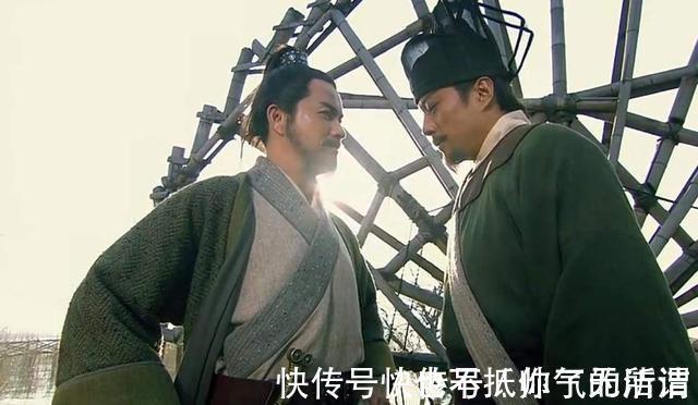 林冲|林冲上梁山后,做错了三件大事,注定他一生会被人踩在脚下!