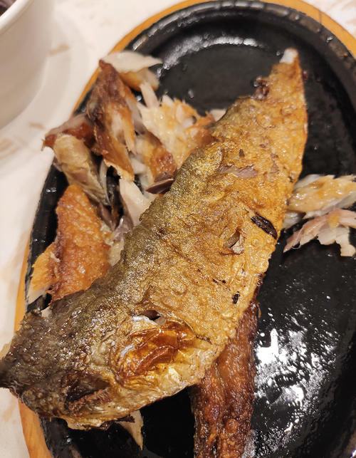 西塔|在西塔干饭就得走流程,小热炕,大麦茶,一饭还能三吃