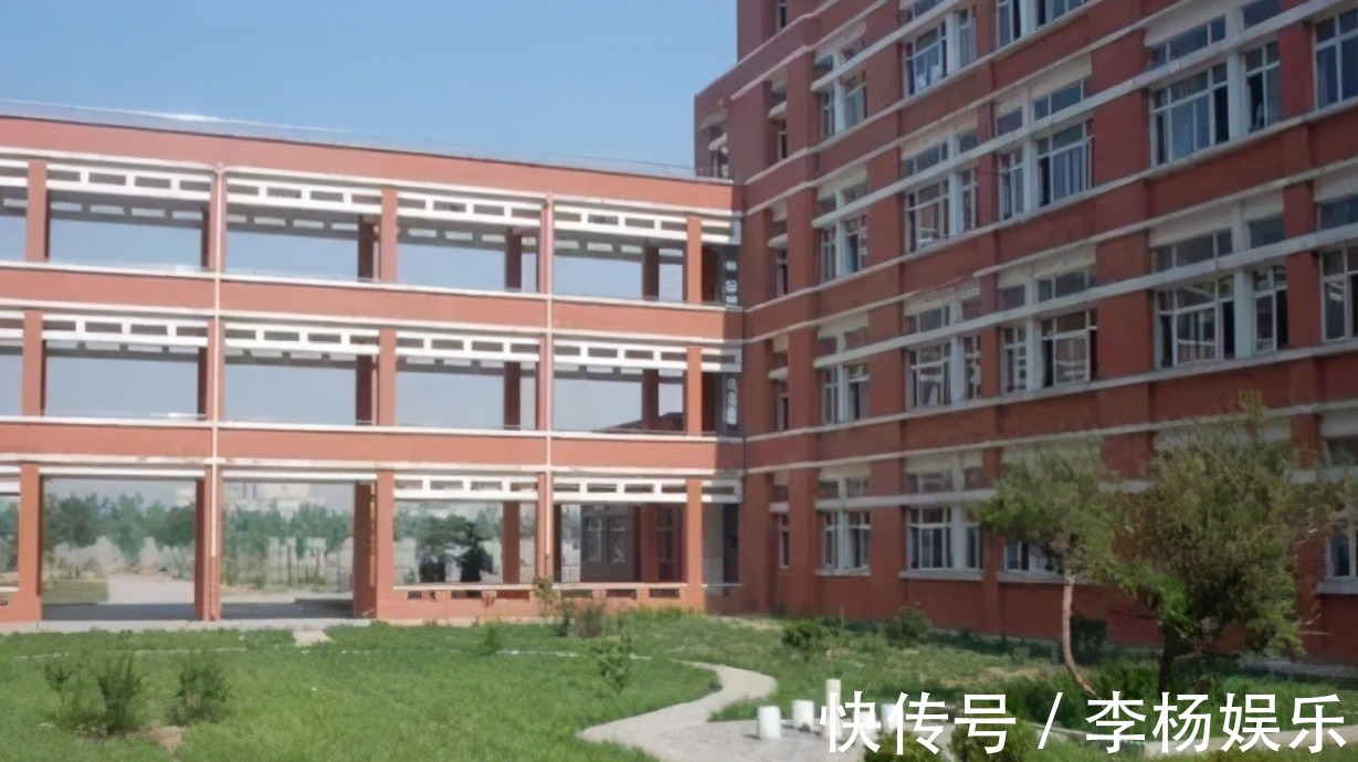 鸡肋|为南北通透而建的连廊房,如今看来确是鸡肋,这种房子哪不好