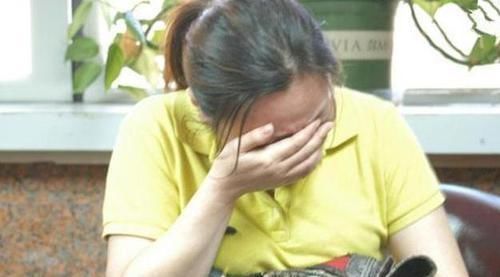 儿子|46岁产妇为要儿子拼三胎,剖宫产后虽得子,家人一看当场崩溃