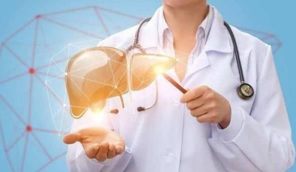 小腿抽筋|肝不好的人,晚上睡觉时常见4个“表现”,一发现赶紧去检查下!