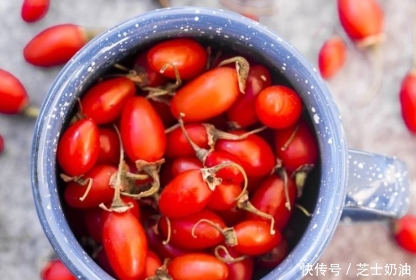 水泡|枸杞是用温水泡还是开水泡?很多人泡错了,难怪喝了容易上火!