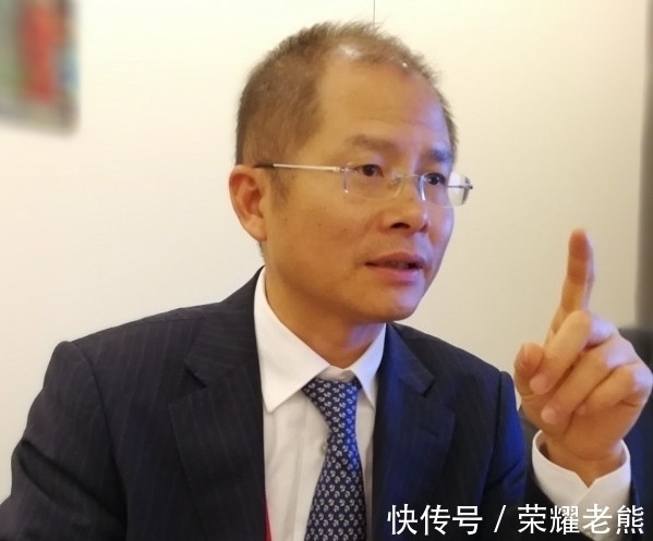 胡厚崑|任正非:搞研发烧掉的1000亿,啥时候还我?徐直军:已经2000亿了