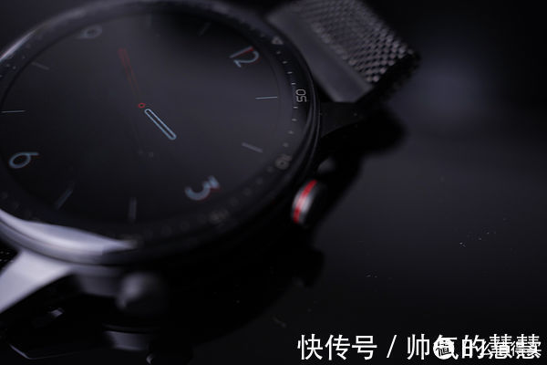 nfc|一款来自手机厂商“不浮躁”的手表：红魔手表精钢版