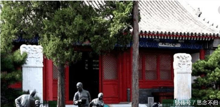 收则|乾隆三个铜板贺礼,嫌少勿收,收则爱财,十岁小孩下联让他犯难