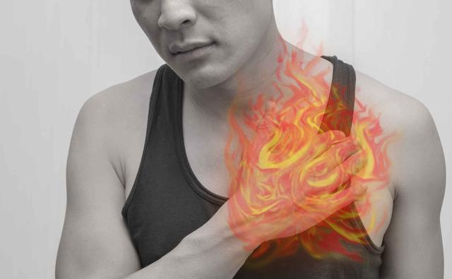 艾叶煮水|北京一女子，经常用艾叶煮水洗头，5个月后，身体有什么变化吗？