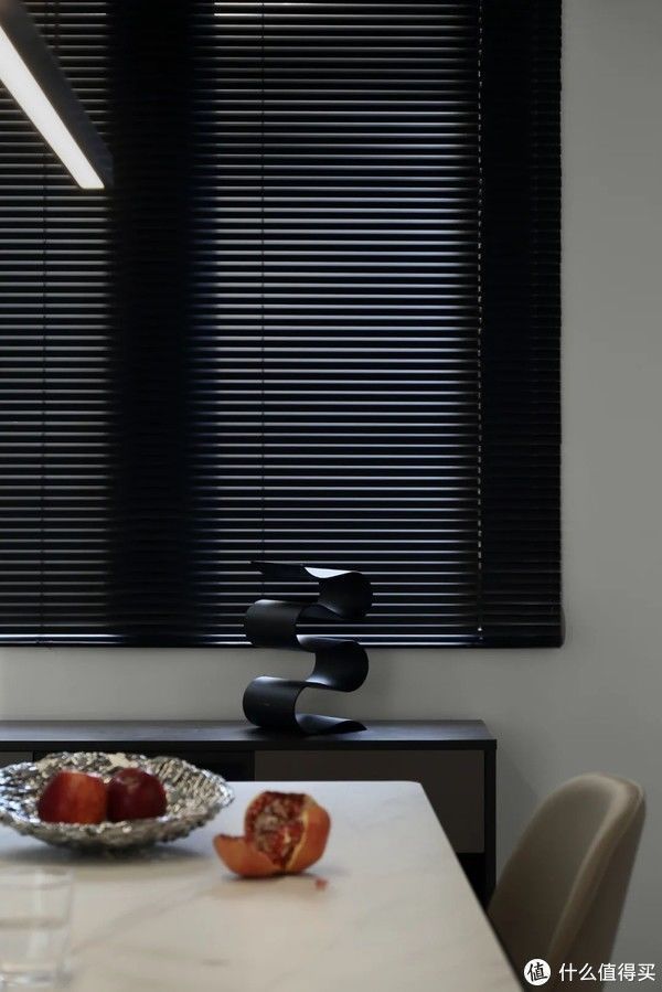 轻奢|同样是117㎡的房子,他家就多一个小“设计”,空间却整整大了1倍