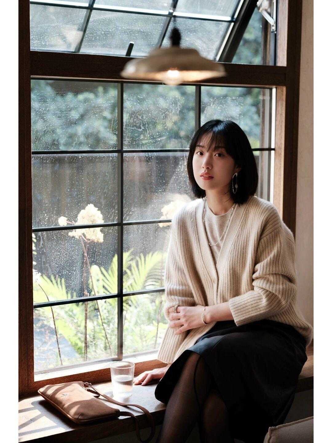 穿搭|过年回家一定要码住这四套造型,简约精致又现代,真的乖惨了