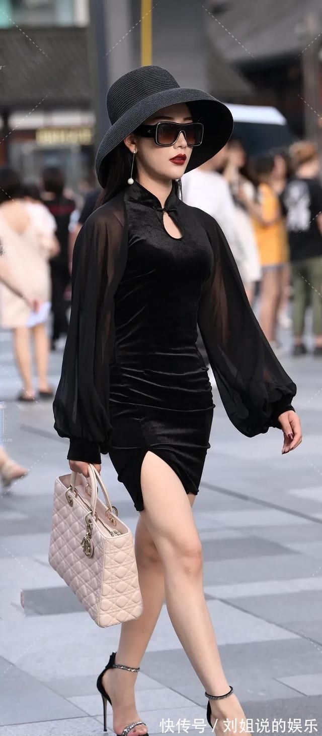 军绿色 年轻自信的连衣裙穿搭随心又时髦,充满时尚女人的味道,气质独特