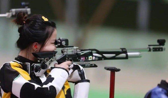 复合弓|快来！和冠军一起做运动——射箭篇
