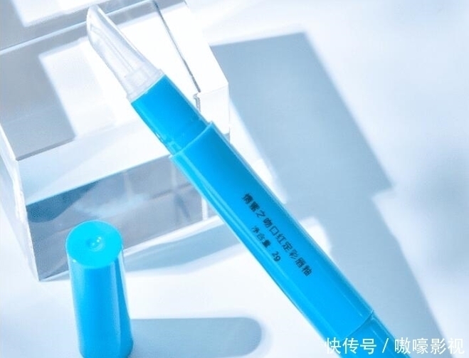 关键时刻|建议女人:外出时,包里尽量备上这5样小东西,关键时刻作用大
