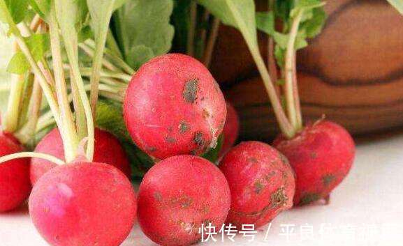 凉萝卜|农村老人常说“吃凉萝卜喝热茶,饿的大夫满街爬”,有道理吗?