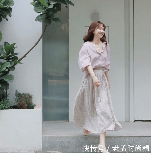 裙装|女人一旦过了40岁,穿衣尽量以“体面”为主
