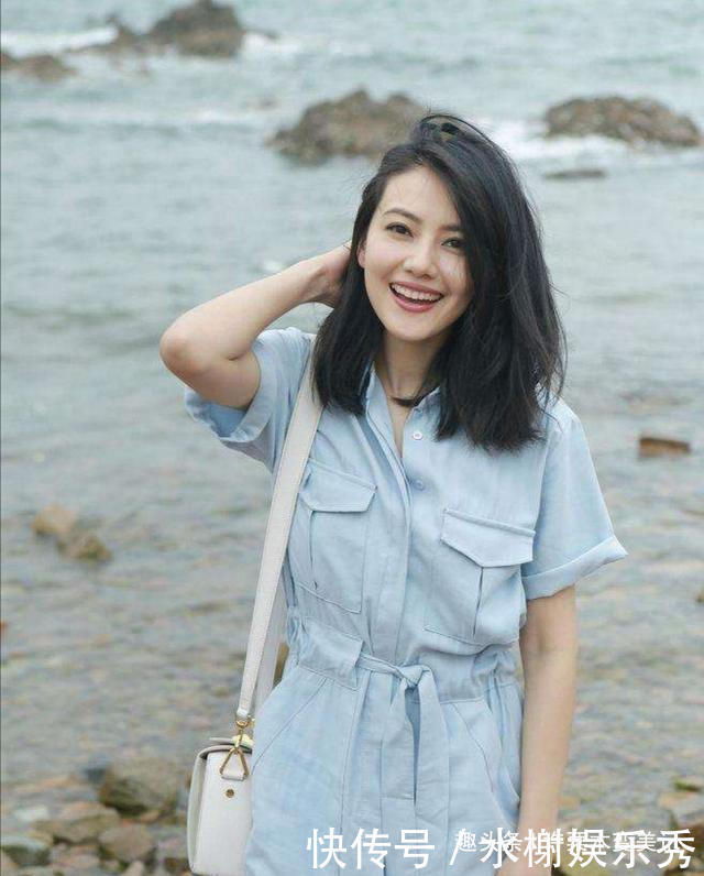 50岁的女人,别烫泡面卷来显老!这些“年轻十岁短发”更适合你