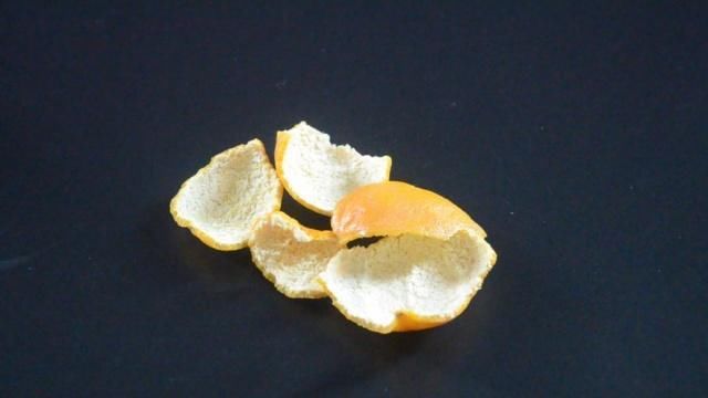 你家里有吃剩的橘子皮吗?这个用途太厉害了,越早知道越好