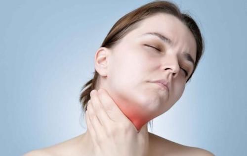 颈部|如果颈动脉堵塞,身体会发出3个信号,几个部位反应最明显