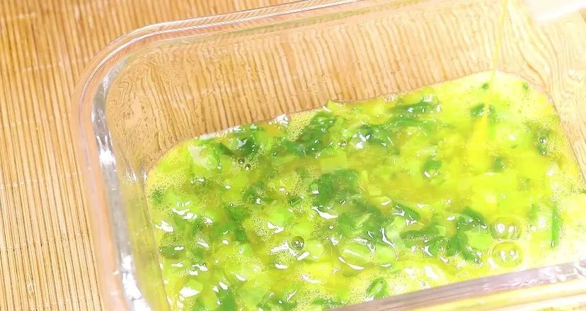 青菜|别做蒸蛋给宝宝吃了!跟我做,孩子更爱吃,软糯好消化,辅食首选