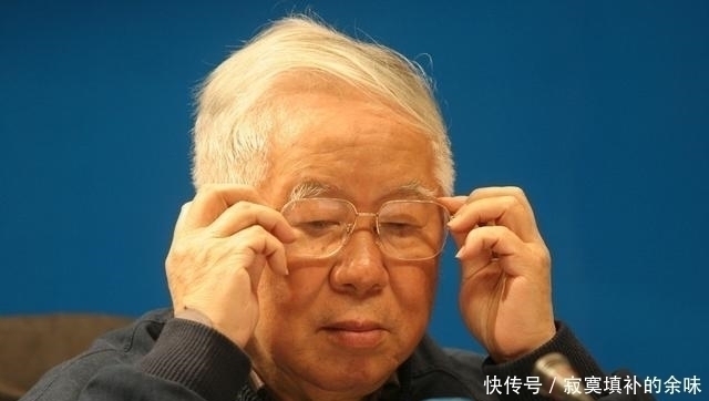 内行人|买房是选“老破小”还是“郊区新盘”内行人给出答案,幸好做对