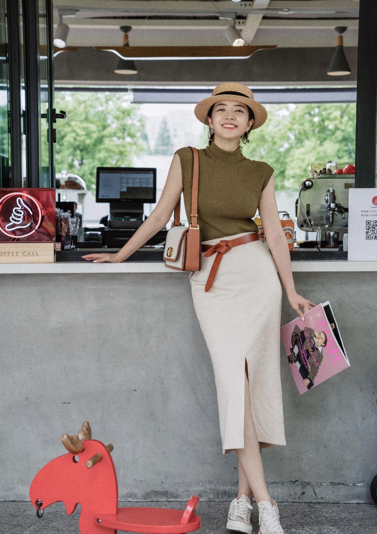 棕黄色 秋冬穿“棕色”能有多美?瞧三木博主的气质搭配,照着穿就很美