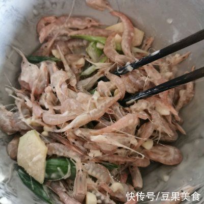 吃着比肉还鲜，嘴馋就吃冬天最爱的炸小虾