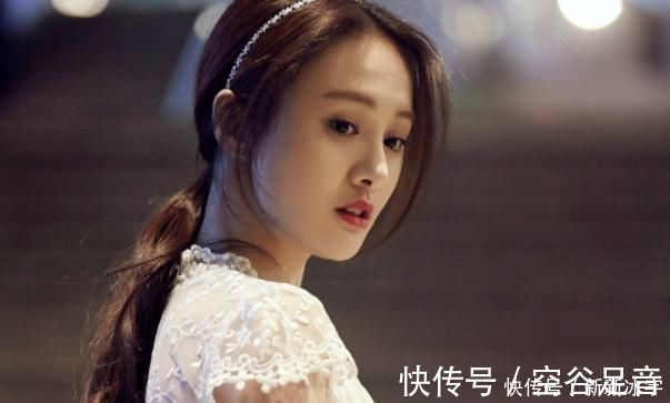 皮肤|为什么你天天冒痘痘,别人脸上却很光滑做好这4点你也不长痘